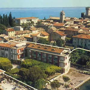 hotel-giardino-sirmione.it-lombardy.com/